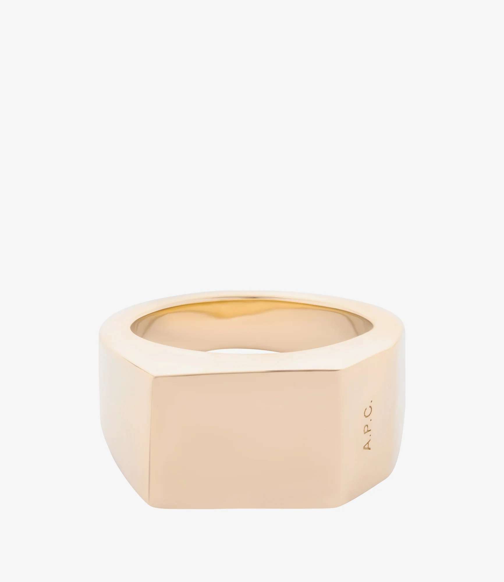 Minimal signet ring