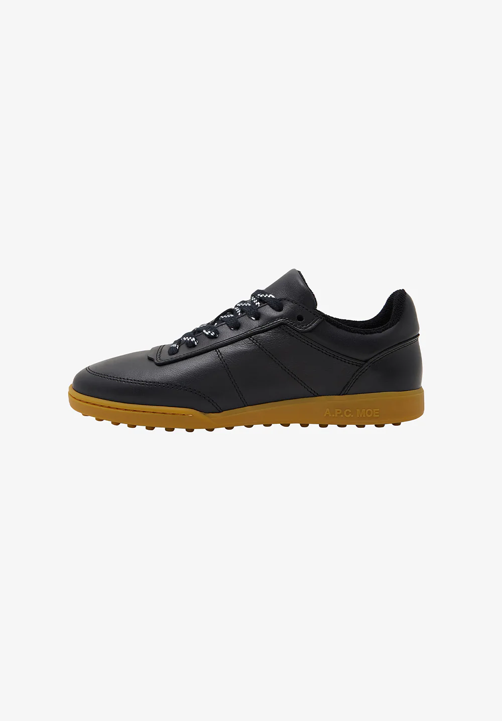 Moe sneakers