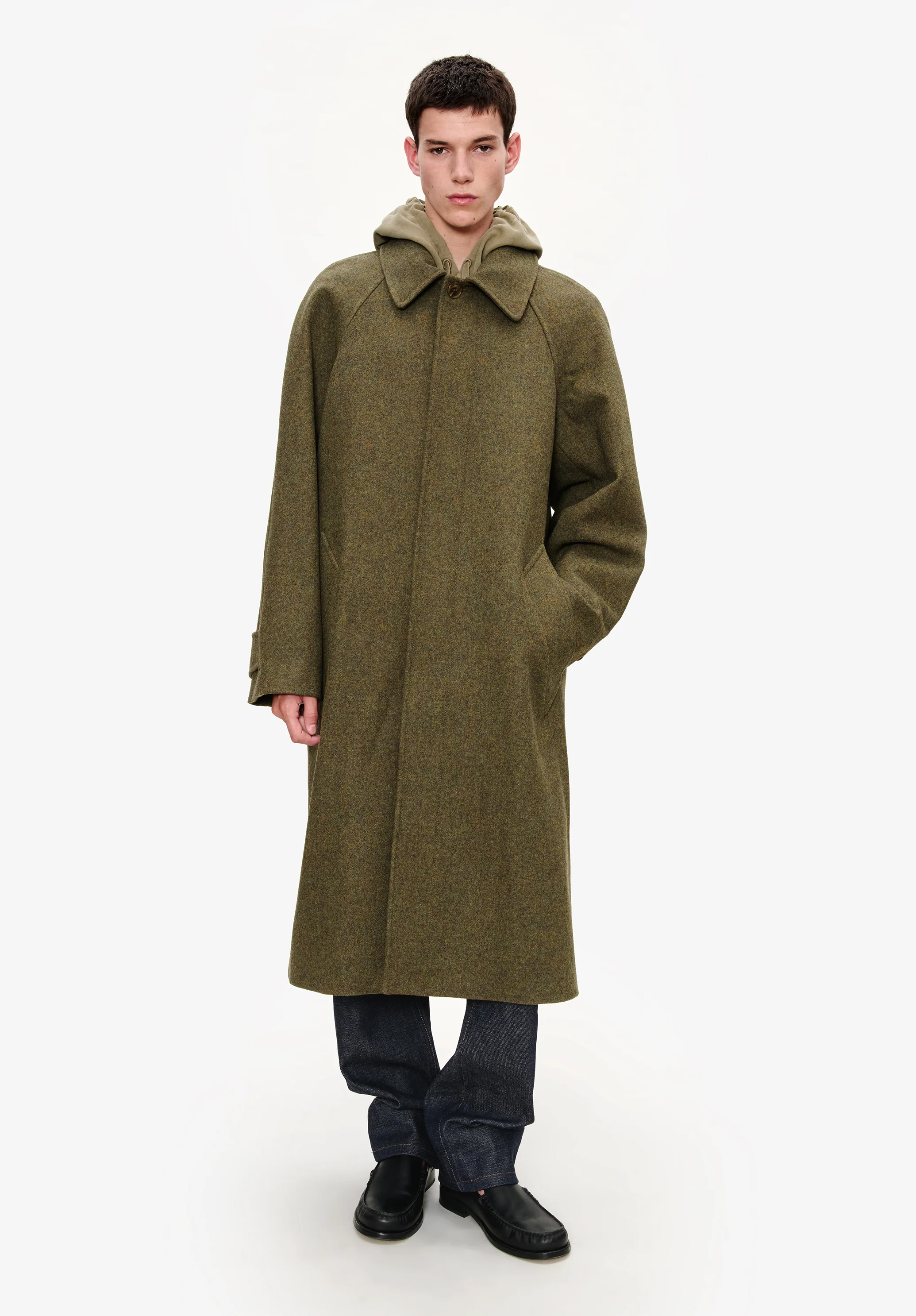 Raglan sleeve coat - Image 4