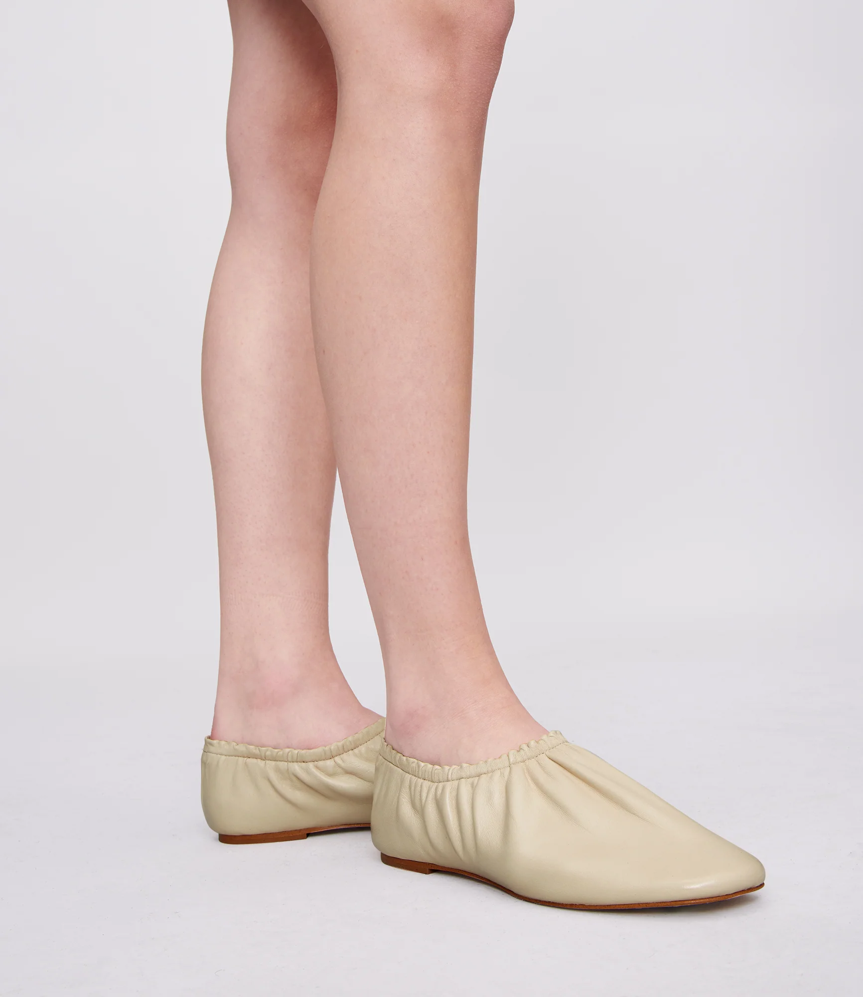 Swan slip-ons - Image 2